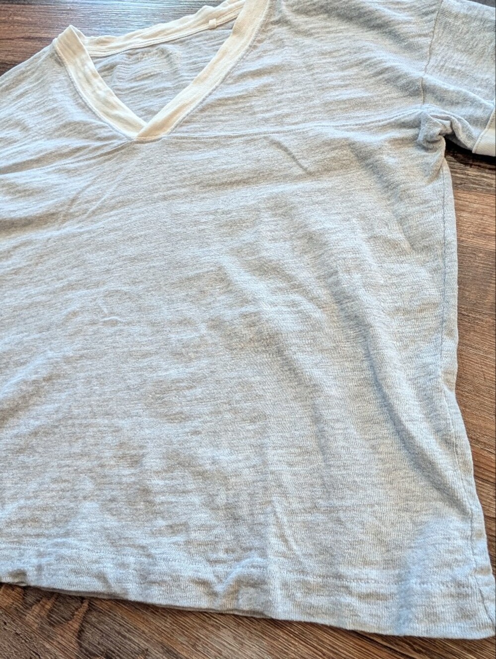 Faherty Sunwashed Crew V Neck Long Sleeve Gray Varsity Organic Cotton Shirt Sz S - Picture 6 of 16